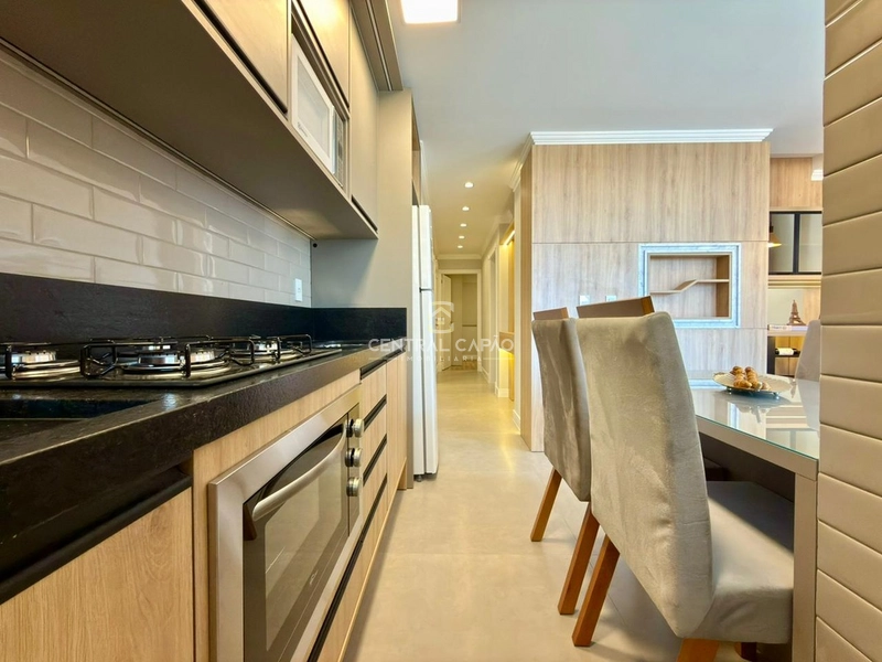 Apartamento de 2 suítes decorado próximo ao mar em Capão da Canoa: 13ª foto da galeria de imagens do imóvel