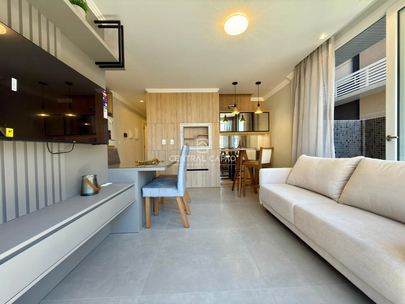 Apartamento de 2 suítes decorado próximo ao mar em Capão da Canoa: 6ª foto da galeria de imagens do imóvel