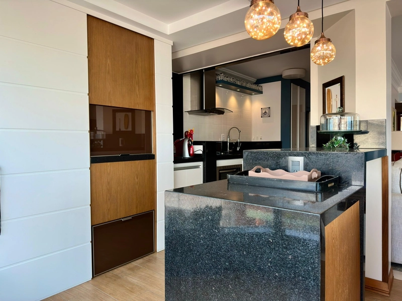 APARTAMENTO À VENDA COM VISTA PARA MAR E PRAÇA - RARIDADE: 13ª foto da galeria de imagens do imóvel