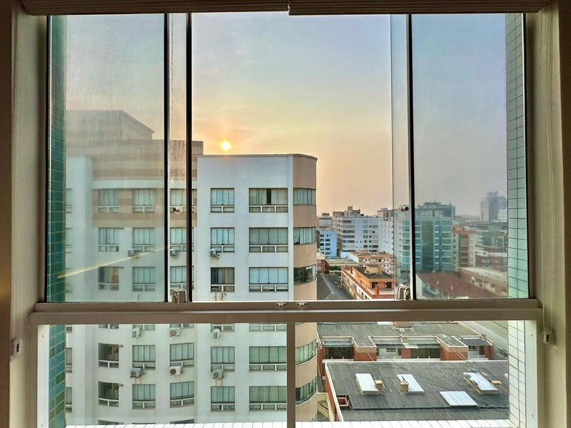 APARTAMENTO À VENDA  COM VISTA PARA O MAR: 8ª foto da galeria de imagens do imóvel