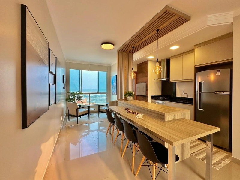 APARTAMENTO À VENDA  COM VISTA PARA O MAR: 2ª foto da galeria de imagens do imóvel