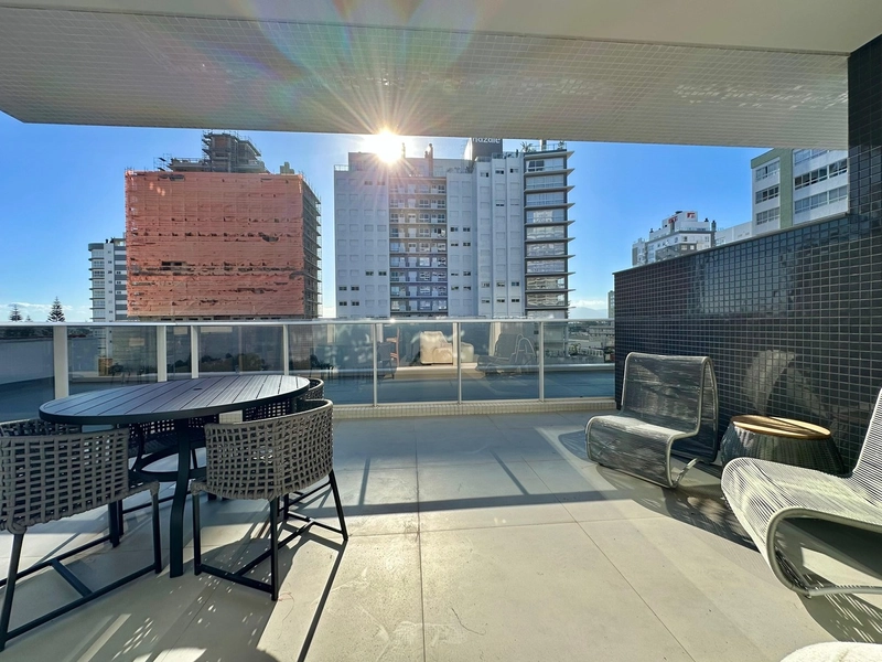 APARTAMENTO MOBILIADO E DECORADO COM TERRAÇO: 5ª foto da galeria de imagens do imóvel