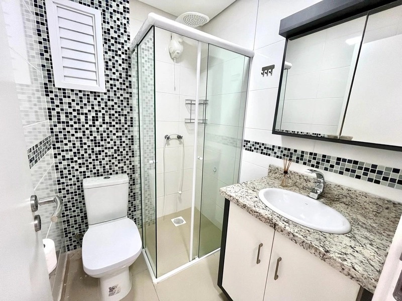 Apartamento de 2 dormitórios mobiliado e decorado em Capão da Canoa: 20ª foto da galeria de imagens do imóvel