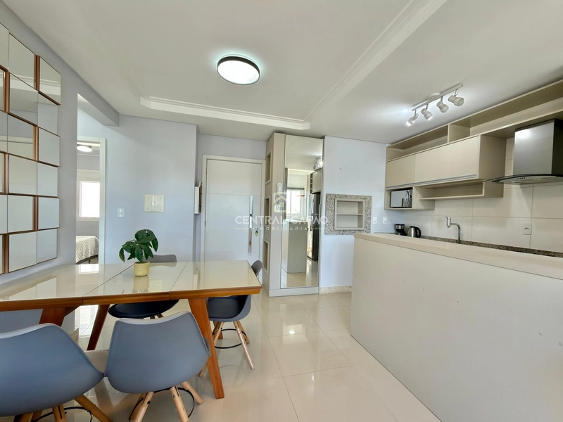 Apartamento de 2 dormitórios mobiliado e decorado em Capão da Canoa: 12ª foto da galeria de imagens do imóvel