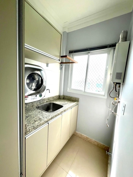 Apartamento de 2 dormitórios mobiliado e decorado em Capão da Canoa: 9ª foto da galeria de imagens do imóvel