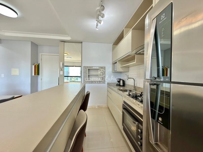 Apartamento de 2 dormitórios mobiliado e decorado em Capão da Canoa: 8ª foto da galeria de imagens do imóvel
