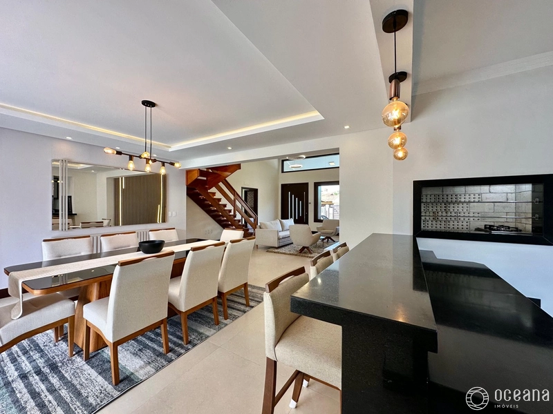 CASA DE ALTO PADRÃO À VENDA EM ATLÂNTIDA: 9ª foto da galeria de imagens do imóvel