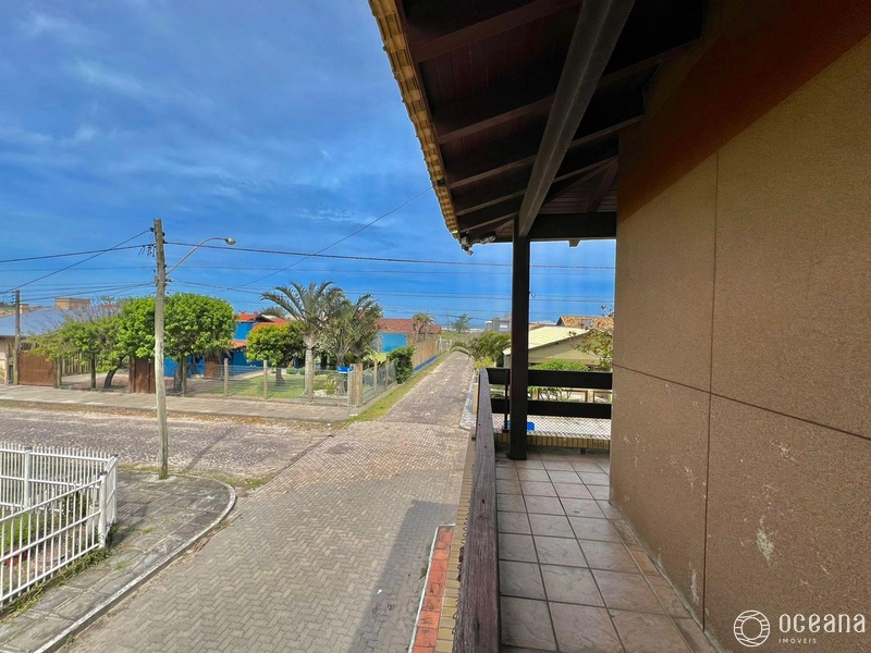 Excelente sobrado junto ao mar no balneário de Rainha do Mar: 17ª foto da galeria de imagens do imóvel