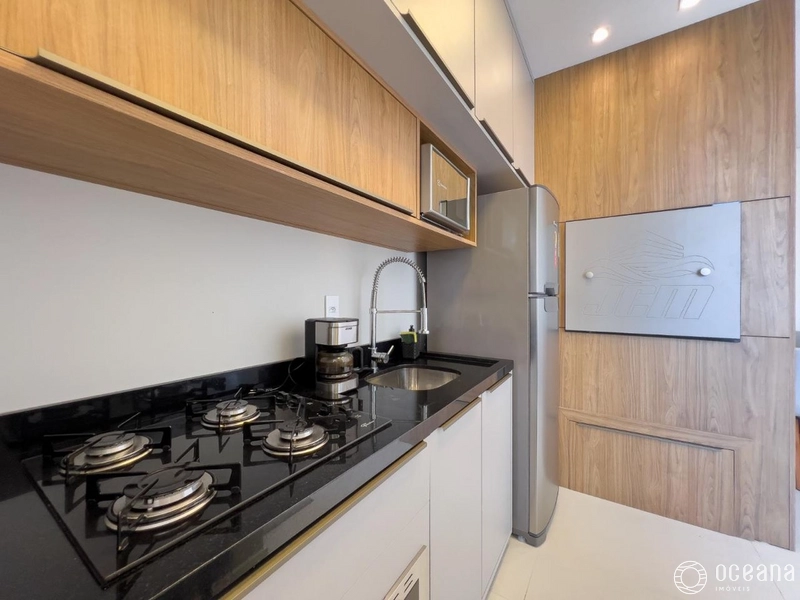 APARTAMENTO DE 02 DORMITÓRIOS FINAMENTE MOBILIADO E DECORADO: 5ª foto da galeria de imagens do imóvel
