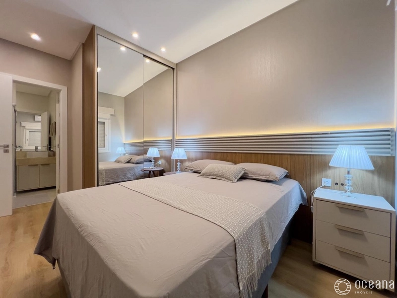 APARTAMENTO DE 02 DORMITÓRIOS FINAMENTE MOBILIADO E DECORADO: 12ª foto da galeria de imagens do imóvel
