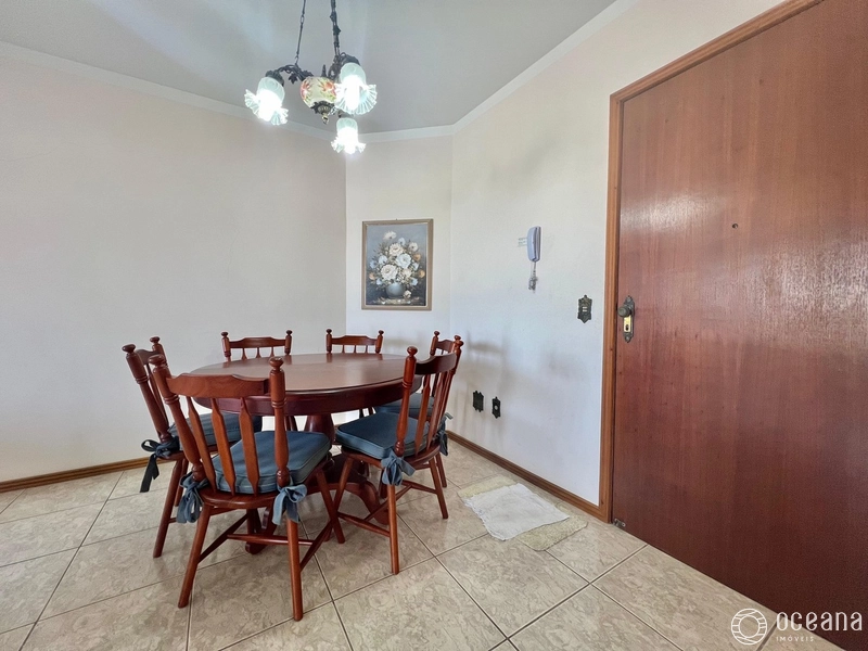 APARTAMENTO DE FRENTE TENDO TODOS OS CÔMODOS COM VISTA PARA O MAR: 2ª foto da galeria de imagens do imóvel