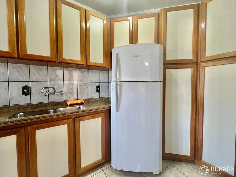 APARTAMENTO DE FRENTE TENDO TODOS OS CÔMODOS COM VISTA PARA O MAR: 8ª foto da galeria de imagens do imóvel