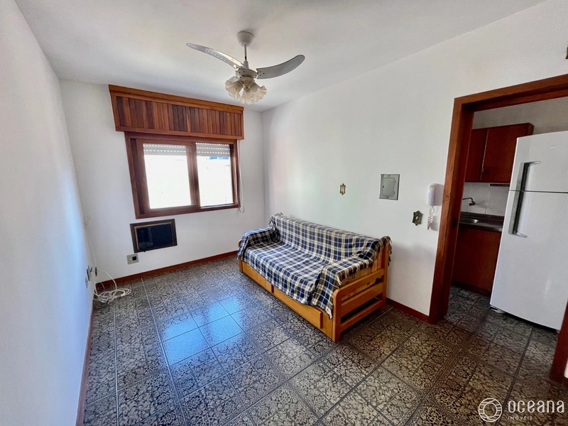 APARTAMENTO DE 01 DORMITÓRIO NO CENTRO DE CAPÃO DA CANOA: 1ª foto da galeria de imagens do imóvel