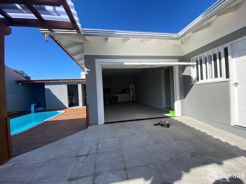Casa com Piscina na Zona Nova em Capão da Canoa: 6ª foto da galeria de imagens do imóvel