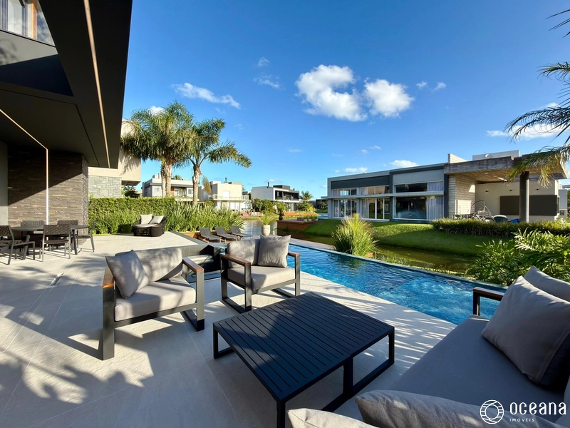 Sobrado Beira lago condominio Malibu: 15ª foto da galeria de imagens do imóvel