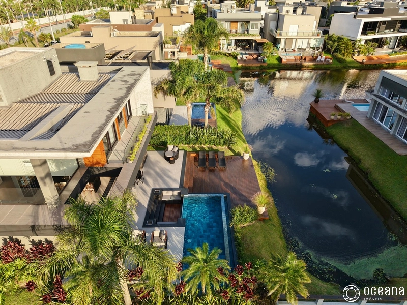 Sobrado Beira lago condominio Malibu: 44ª foto da galeria de imagens do imóvel