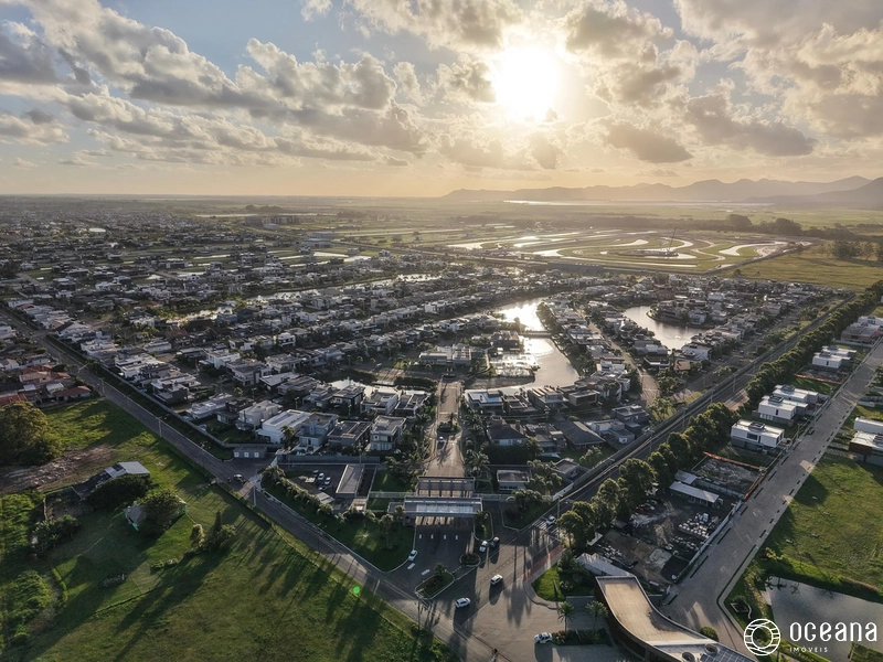 Sobrado Beira lago condominio Malibu: 49ª foto da galeria de imagens do imóvel