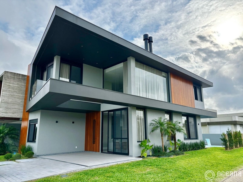 CASA EM CONDOMINIO: 1ª foto da galeria de imagens do imóvel