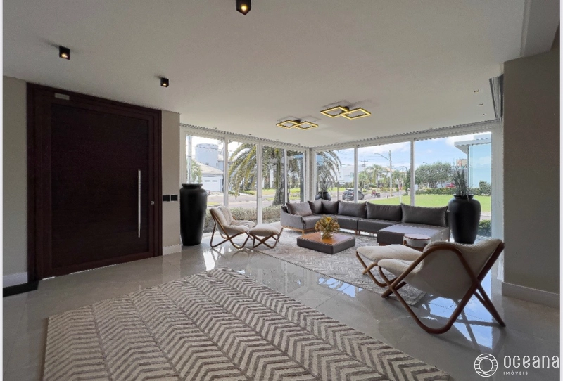 CASA DE ESQUINA NO VELAS DA MARINA, FINAMENTE MOBILIADA E DECORADA!: 3ª foto da galeria de imagens do imóvel