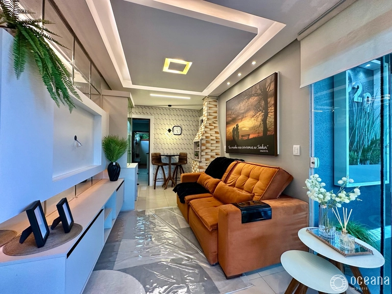 Casa 2 Dormitorios Mobiliado e Decorado no Guarani em Capao da Canoa: 2ª foto da galeria de imagens do imóvel