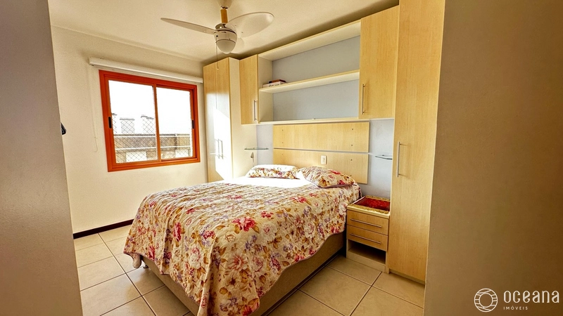 APARTAMENTO DE 02 DORMITÓRIOS, 01 SUÍTE E 02 VAGAS DE GARAGEM À VENDA!: 9ª foto da galeria de imagens do imóvel