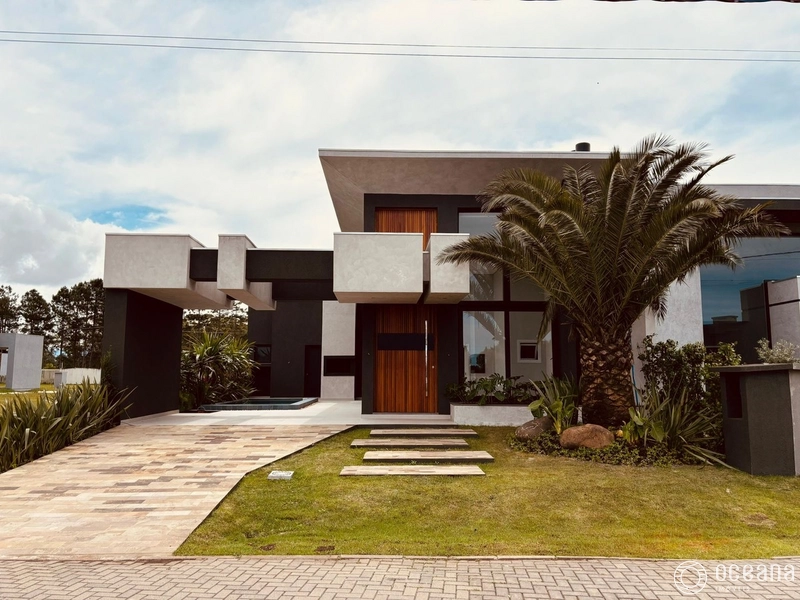 Casa 3 Suites nunca Habitada condominio: 1ª foto da galeria de imagens do imóvel