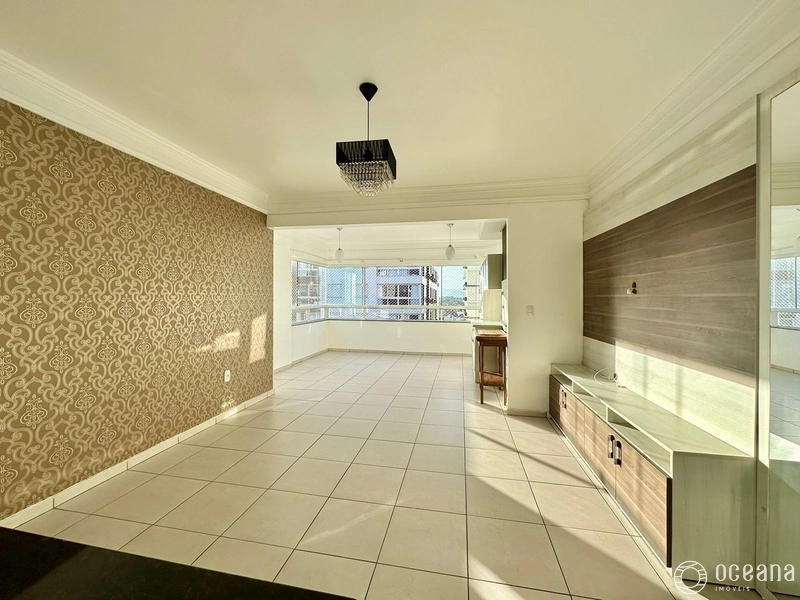 LINDO APARTAMENTO NA PRAÇA DO MINI GOLF!: 2ª foto da galeria de imagens do imóvel