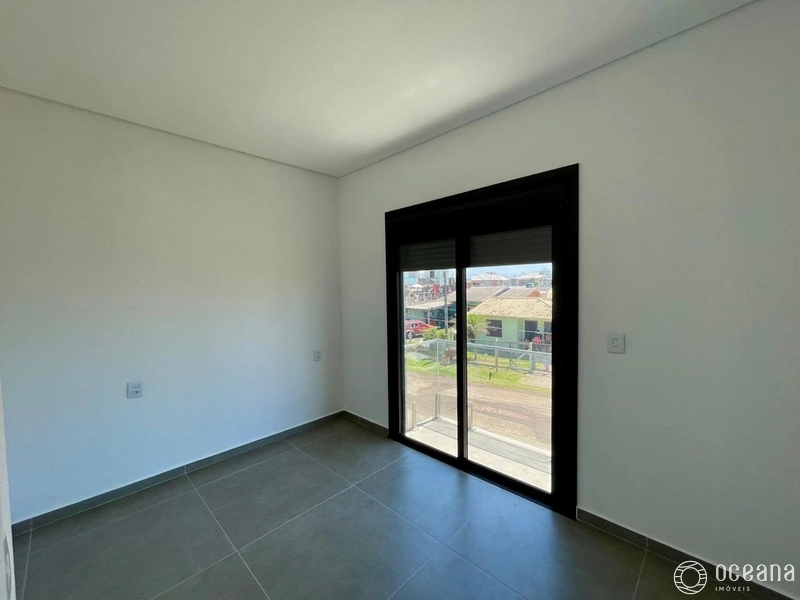 CASA SOBRADO POUCOS METROS DO MAR!: 4ª foto da galeria de imagens do imóvel