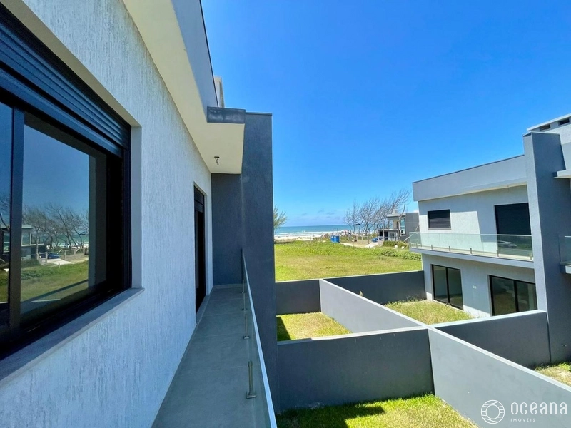 CASA SOBRADO POUCOS METROS DO MAR!: 6ª foto da galeria de imagens do imóvel