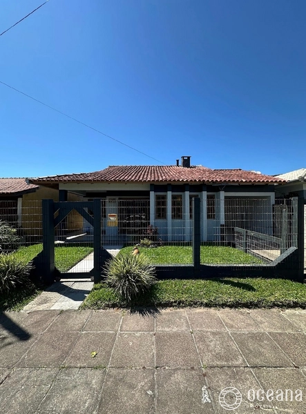 EXCELENTE OPORTUNIDADE, CASA COM 03 DORMITÓRIOS + ANEXO NOS FUNDOS!: 1ª foto da galeria de imagens do imóvel