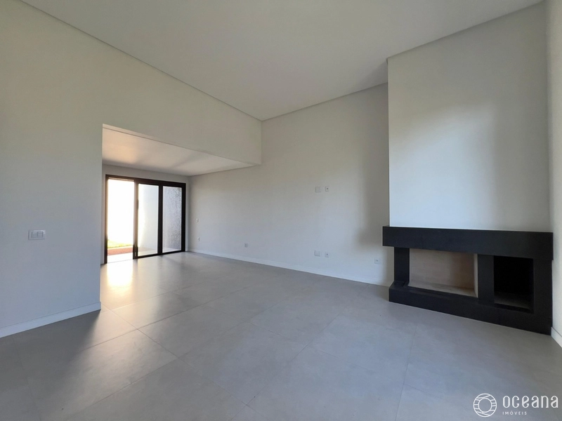 CASA TERRENO INTEIRO - LADO MAR - MODERNA - NOVA NUNCA HABITADA: 26ª foto da galeria de imagens do imóvel