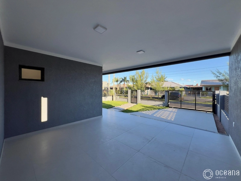 CASA TERRENO INTEIRO - LADO MAR - MODERNA - NOVA NUNCA HABITADA: 34ª foto da galeria de imagens do imóvel