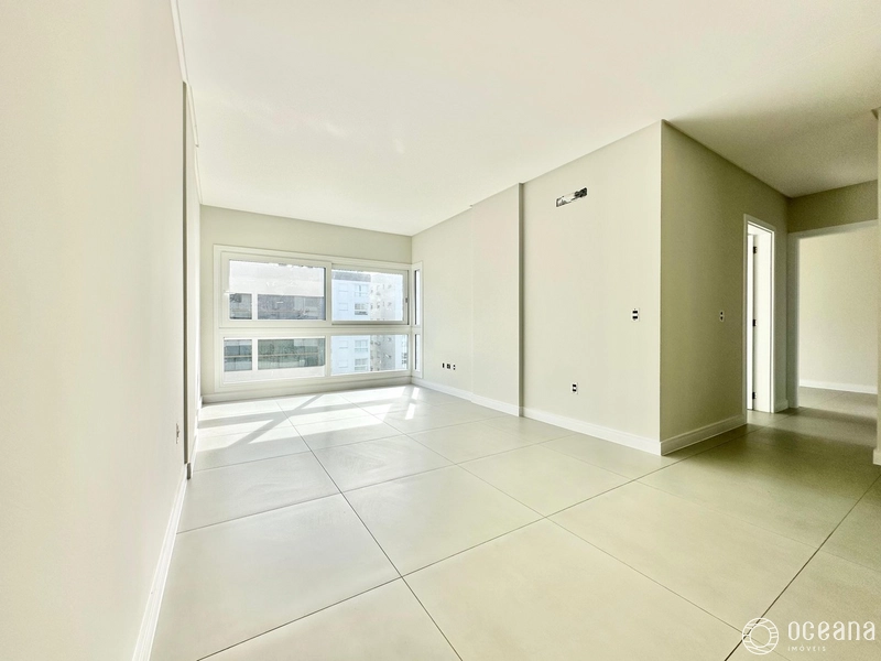 Apartamento 2 Dormitorios com box em Capao da canoa