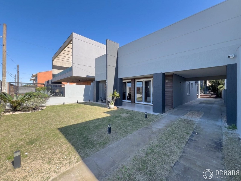 CASA COM 05 DORMITÓRIOS NA BEIRA MAR DE XANGRI-LÁ: 2ª foto da galeria de imagens do imóvel
