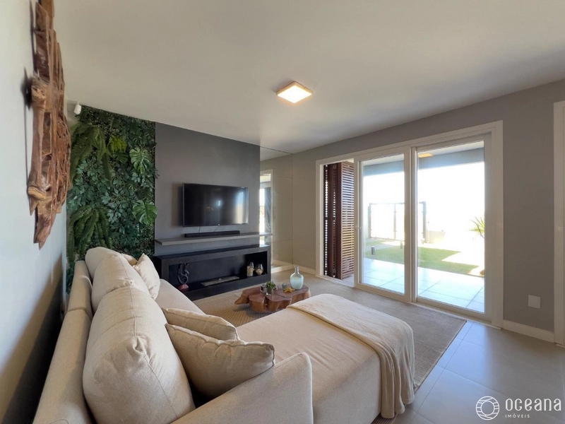 CASA COM 05 DORMITÓRIOS NA BEIRA MAR DE XANGRI-LÁ: 8ª foto da galeria de imagens do imóvel