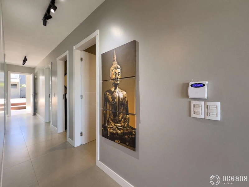 CASA COM 05 DORMITÓRIOS NA BEIRA MAR DE XANGRI-LÁ: 12ª foto da galeria de imagens do imóvel