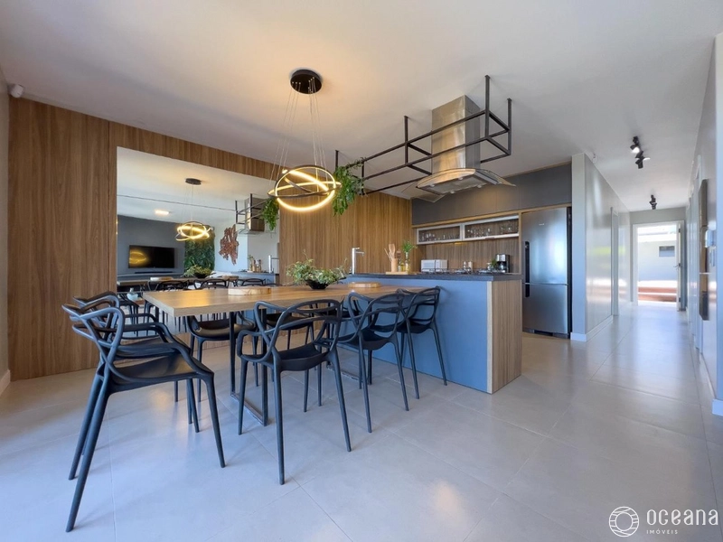 CASA COM 05 DORMITÓRIOS NA BEIRA MAR DE XANGRI-LÁ: 4ª foto da galeria de imagens do imóvel