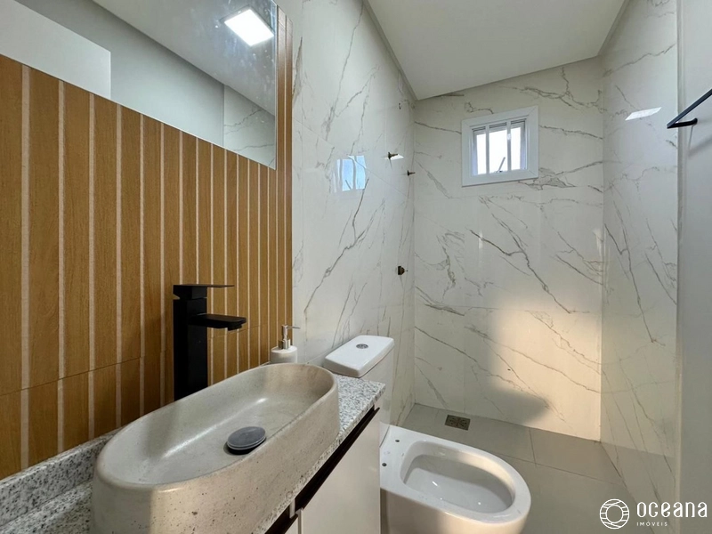 CASA À VENDA DE ESQUINA EM CAPÃO DA CANOA: 17ª foto da galeria de imagens do imóvel