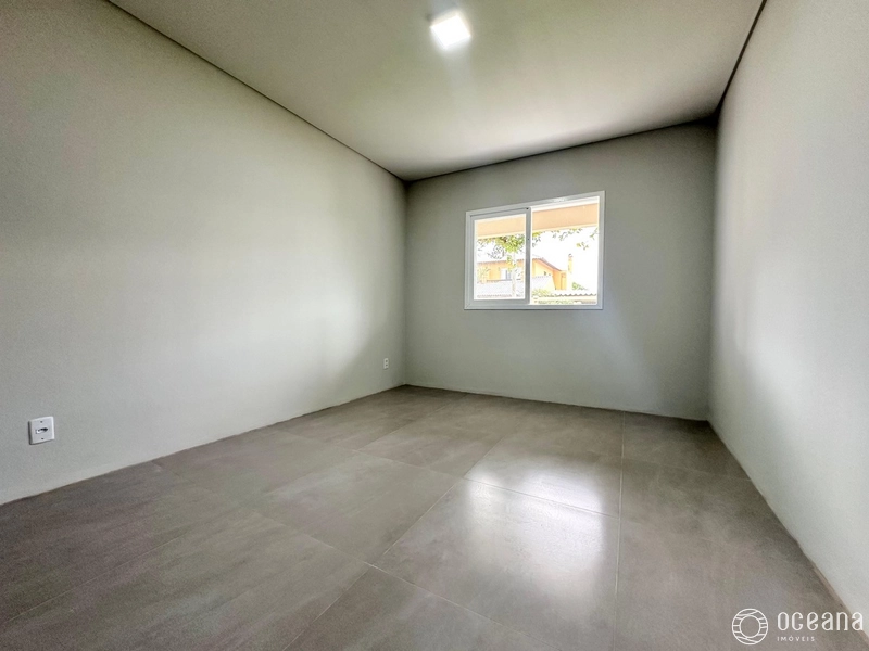 OPORTUNIDADE NO CENTRO DE XANGRI-LÁ À 03 QUADRAS DO MAR!: 10ª foto da galeria de imagens do imóvel
