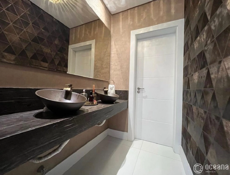 Casa composta por 05 suítes em condomínio fechado!: 16ª foto da galeria de imagens do imóvel