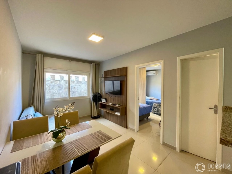 APARTAMENTO DE 01 DORMITÓRIO TODO REPAGINADO