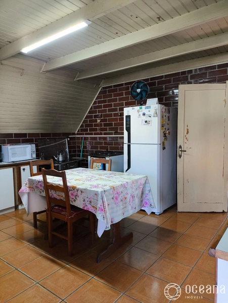 terreno com 3 casas com alto potencial comercial em capao da canoa: 14ª foto da galeria de imagens do imóvel