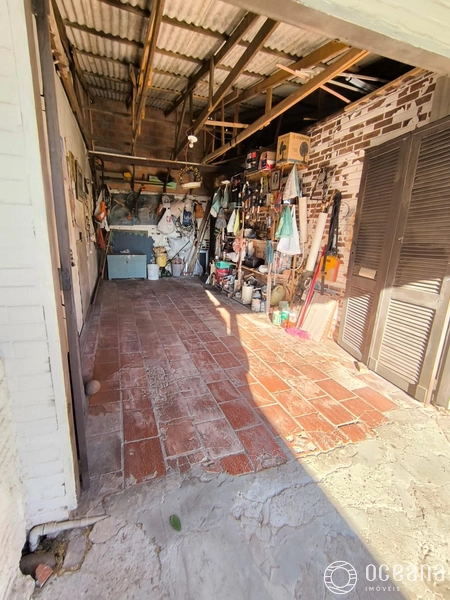 terreno com 3 casas com alto potencial comercial em capao da canoa: 30ª foto da galeria de imagens do imóvel