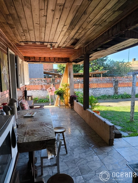 terreno com 3 casas com alto potencial comercial em capao da canoa: 15ª foto da galeria de imagens do imóvel