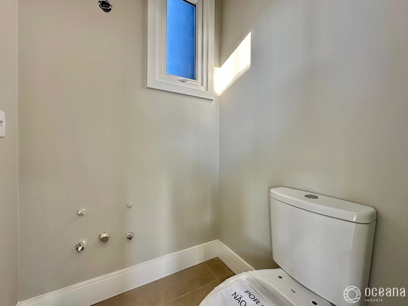CASA EM CONDOMÍNIO FECHADO EM XANGRI-LÁ: 11ª foto da galeria de imagens do imóvel
