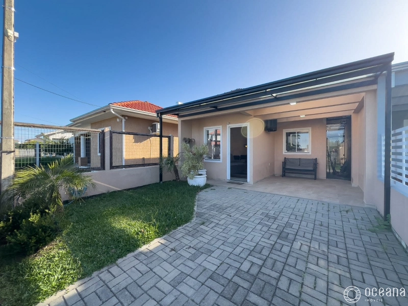 Casa Geminada à Venda no Capão Novo Village – Capão da Canoa: 1ª foto da galeria de imagens do imóvel