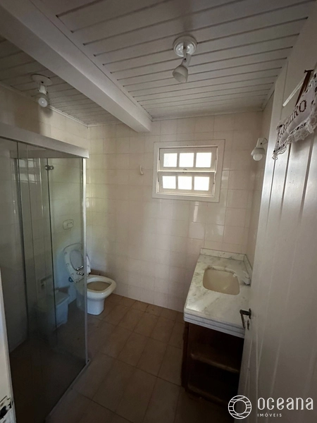 CASA AUTÊNTICA EM ESTILO CLÁSSICO NA DIVISA ENTRE ATLÂNTIDA/CAPÃO: 18ª foto da galeria de imagens do imóvel