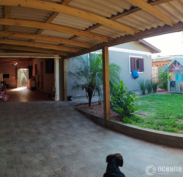 Casa Capão novo, terreno inteiro!: 1ª foto da galeria de imagens do imóvel
