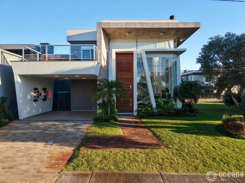 CASA EM CONDOMINIO FECHADO EM FRENTE A INFRAESTRUTURA!: 1ª foto da galeria de imagens do imóvel