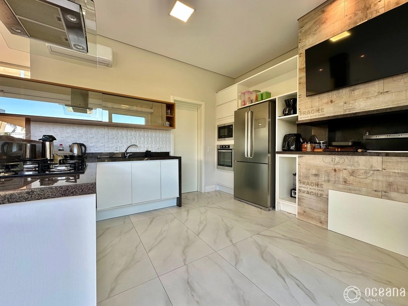 CASA EM CONDOMINIO FECHADO EM FRENTE A INFRAESTRUTURA!: 7ª foto da galeria de imagens do imóvel